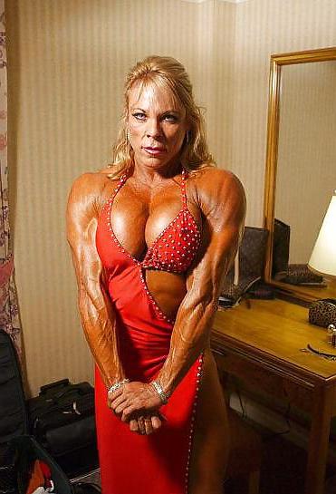 25P Yet more nude female bodybuilders 