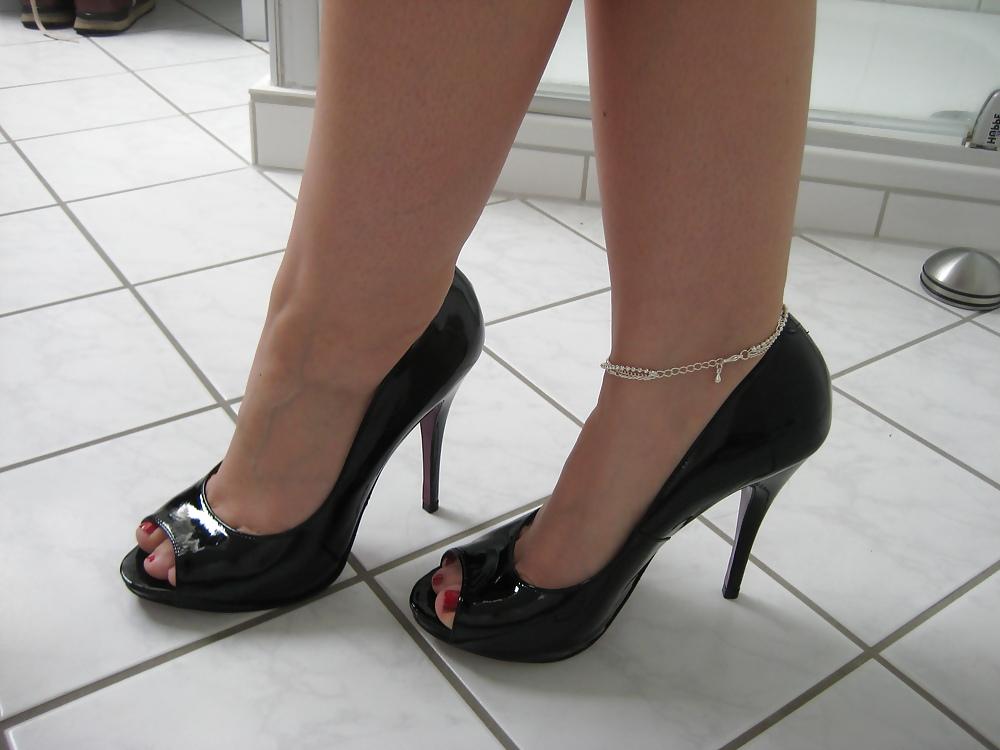 19P HH-Lovers More of Jules Heels