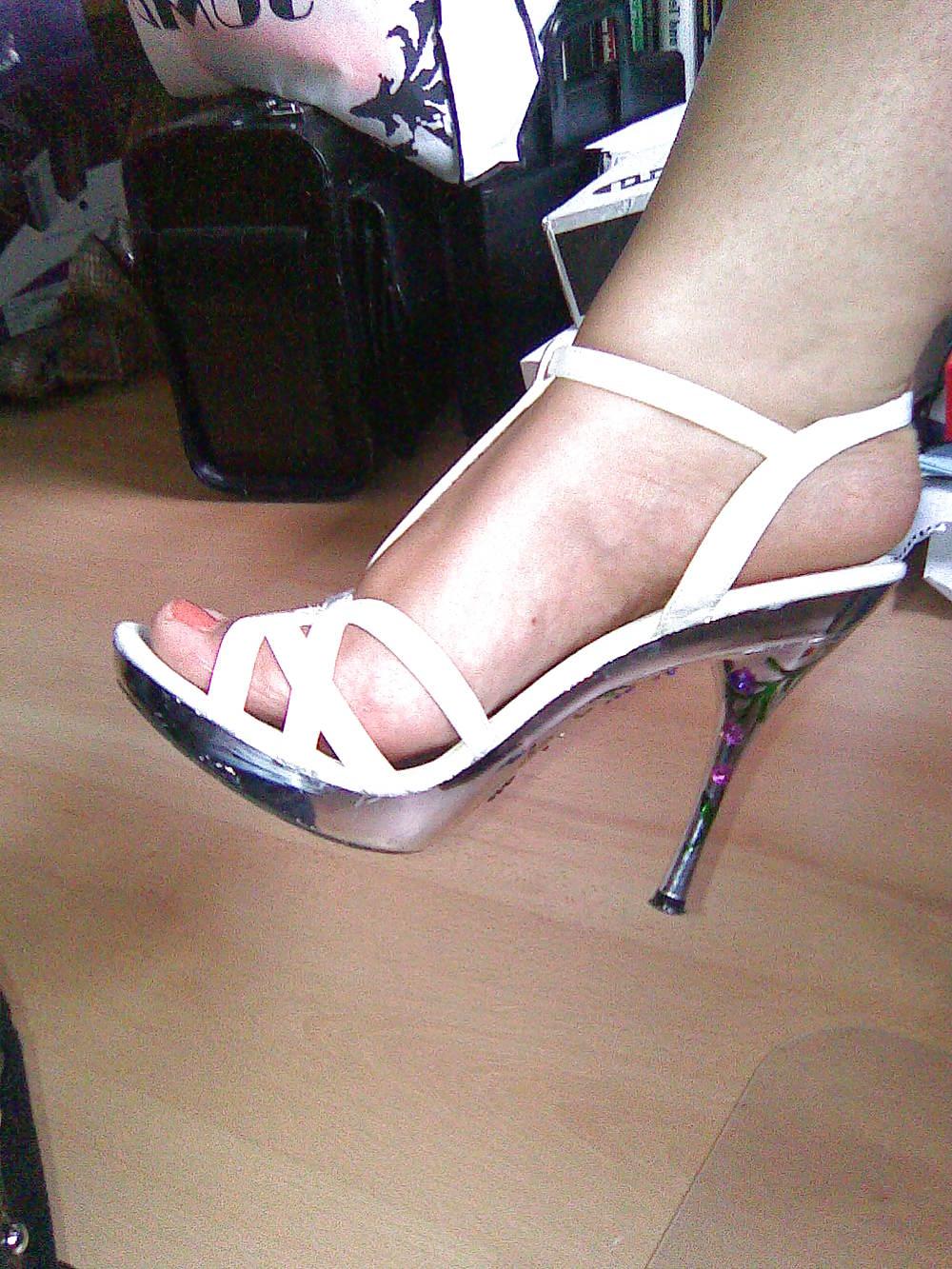 19P HH-Lovers More of Jules Heels
