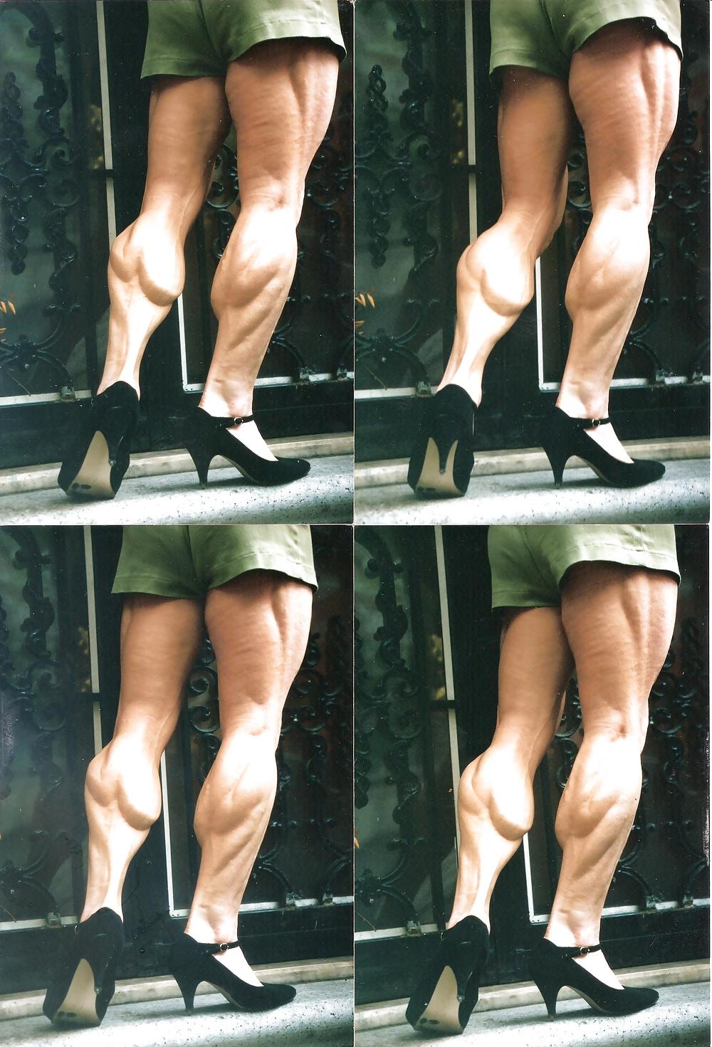 10P Yvonne McCoy - female bodybuilder