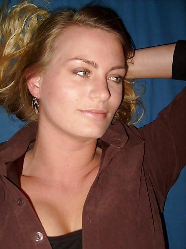 5P Big tit Dutch ex gf likes old (granddad) or young cocks