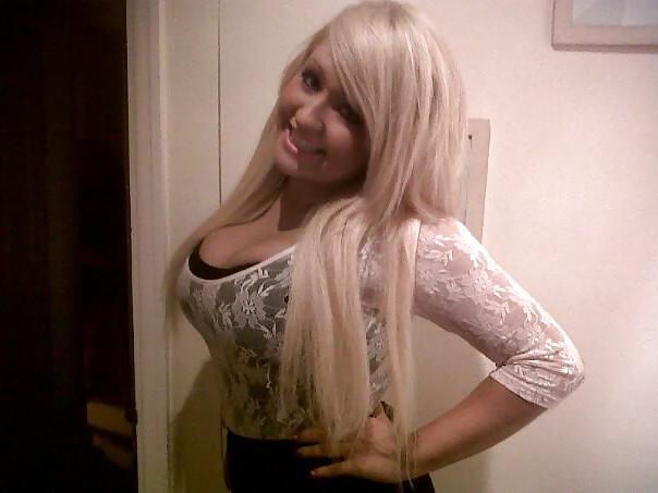 21P Monster boobs Chav special!