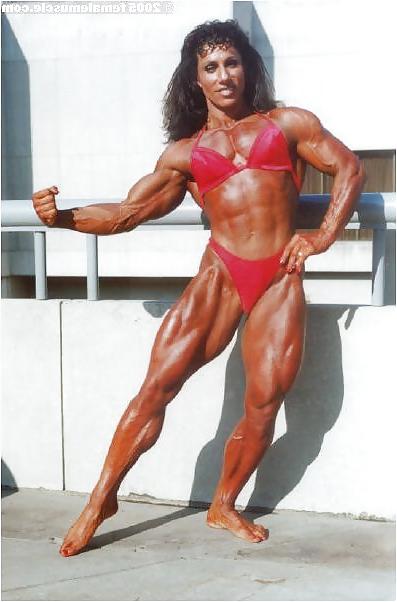 25P Annie Rivieccio - female bodybuilder