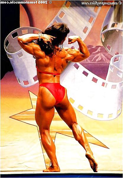 25P Annie Rivieccio - female bodybuilder