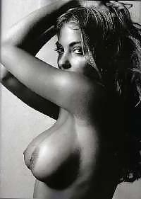 16P Famous Dutch Georgina Verbaan