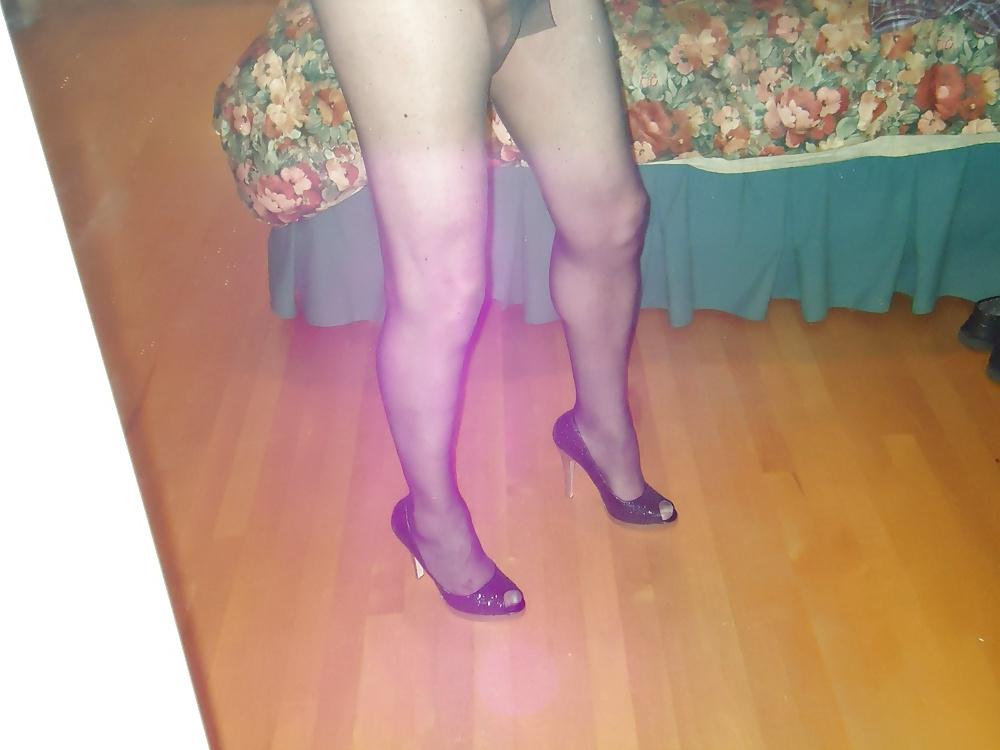 25P VanessaTV...a sexy TRANSVESTITE friend