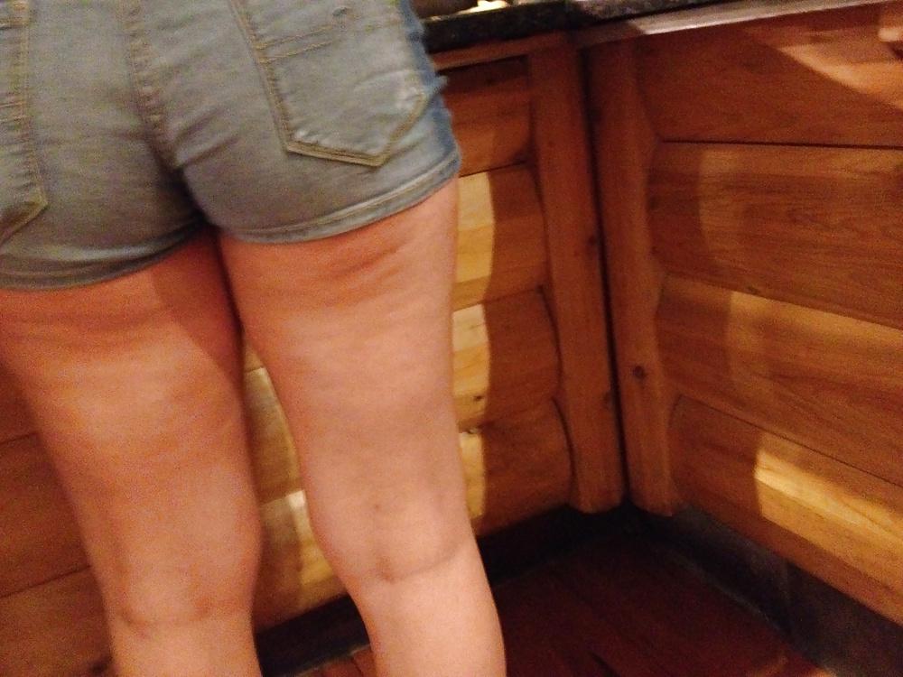 25P Candid water park sluts