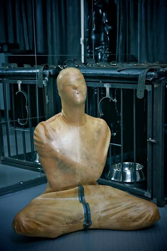 25P Heavy Male bondage
