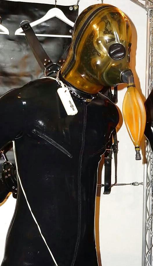 25P Heavy Male bondage