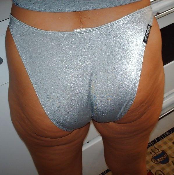 10P Sexy MILF