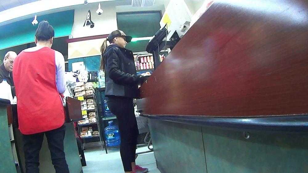 12P Another Incredible Spandex Latina Ass