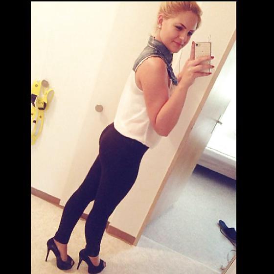14P Hot Teens Partying And Posing 11
