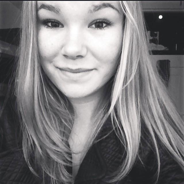 23P Dutch slut 83