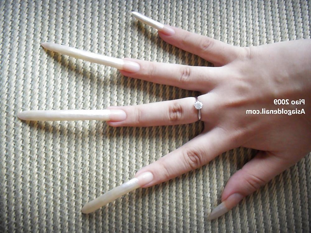 25P LONG FINGERNAILS  MIX 08.14