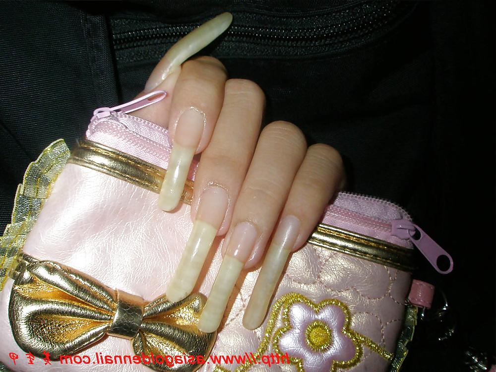25P LONG FINGERNAILS  MIX 08.14