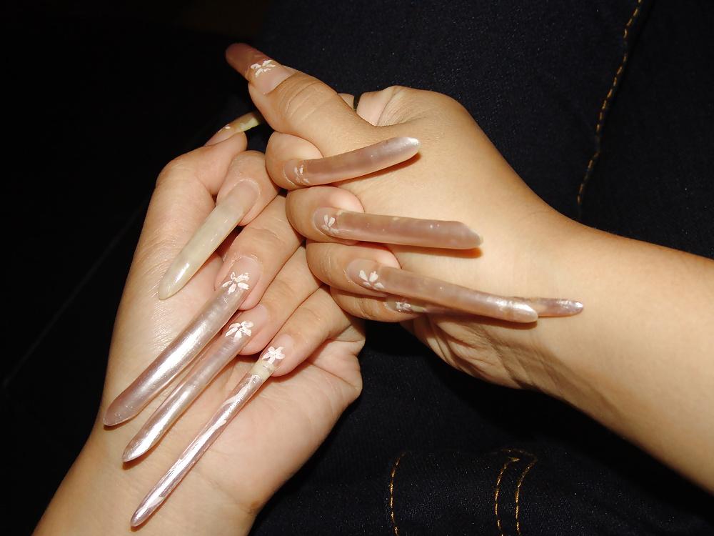 25P LONG FINGERNAILS  MIX 08.14