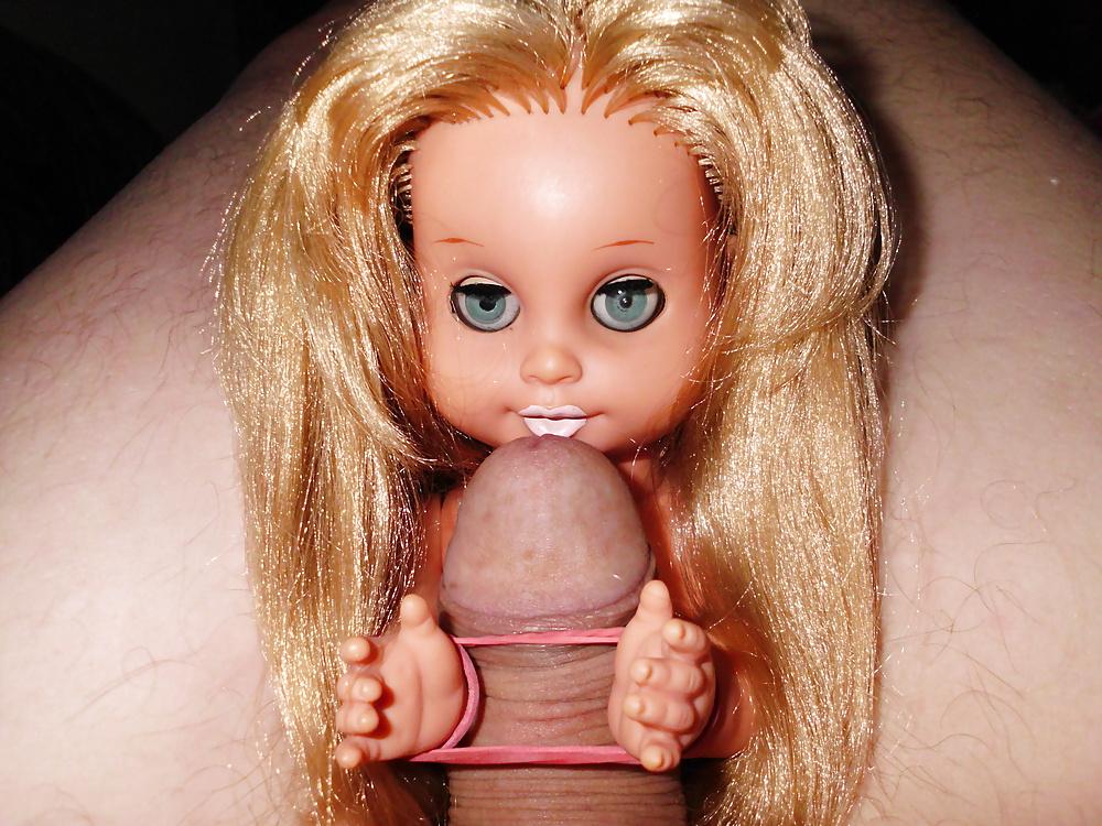 12P Little doll