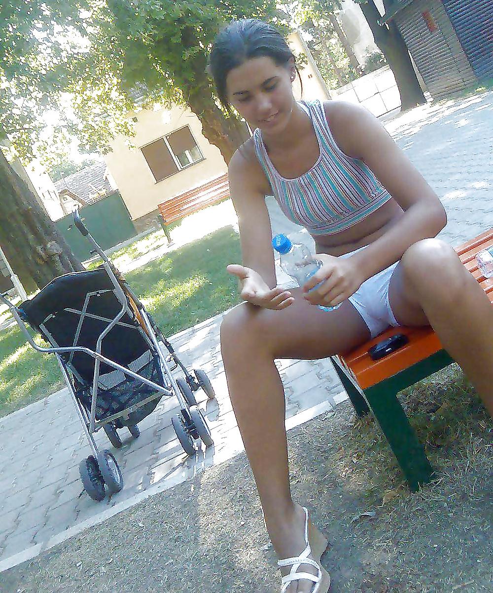 6P Espiando en el parque 