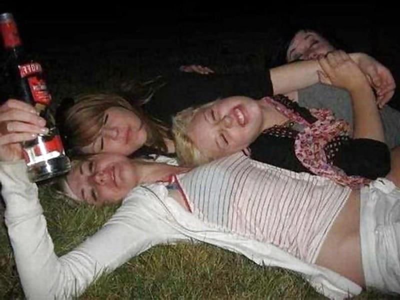 25P Good Times - Party Girls