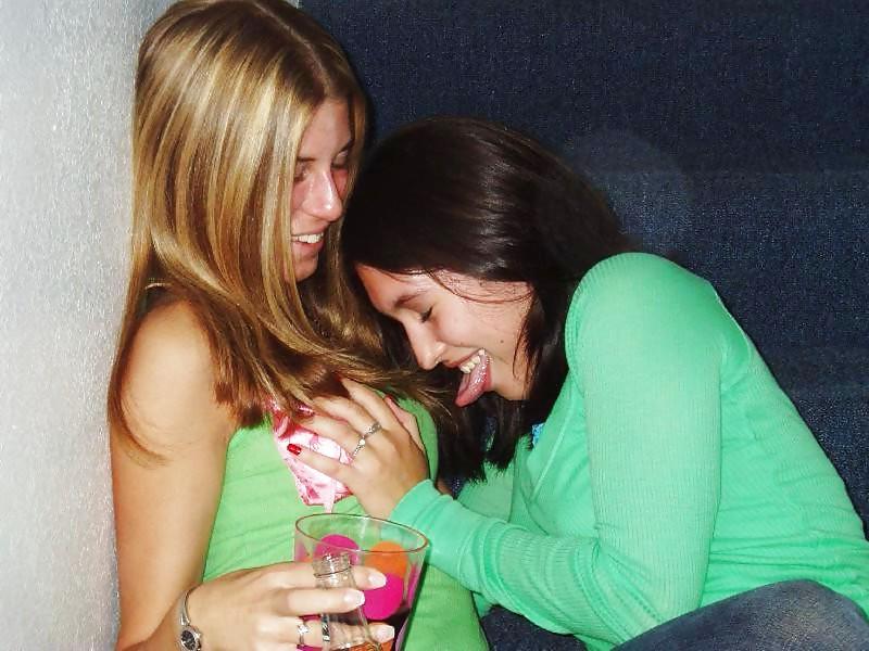 25P Good Times - Party Girls