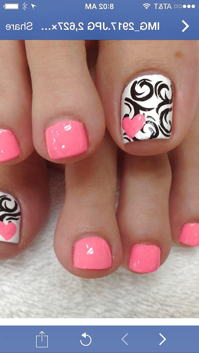 13P Painted nails - toes