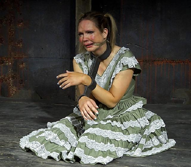 15P Doll slave