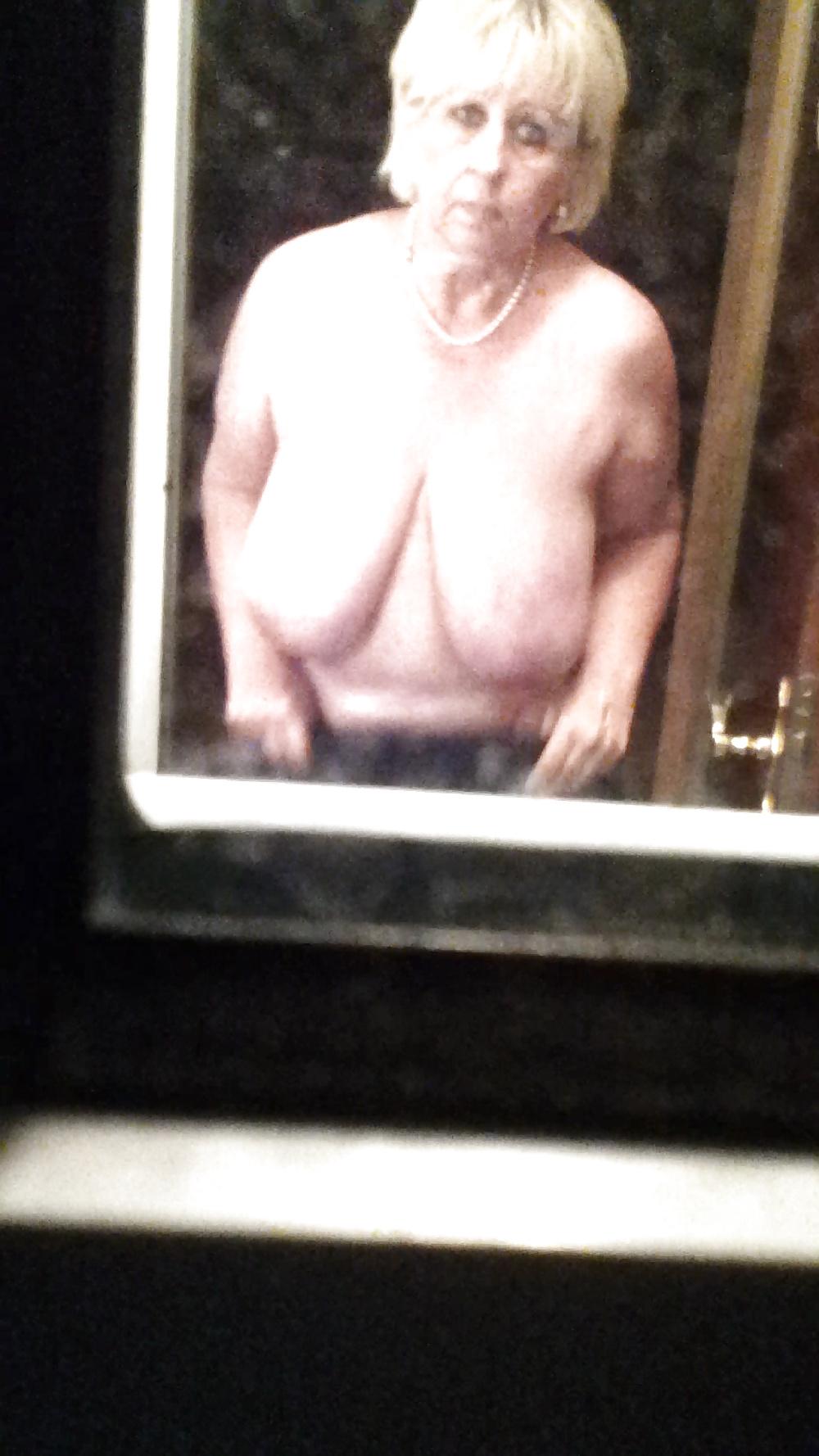 7P Hidden window bbw granny