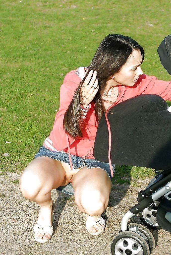 10P Upskirt 3