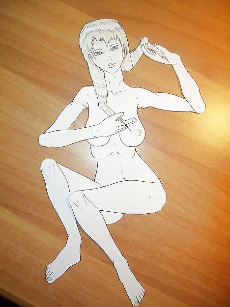 7P Paper Doll Corinna