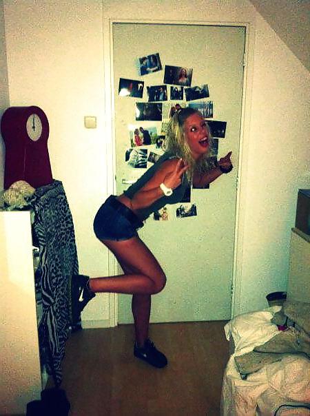 25P Dutch slut 81