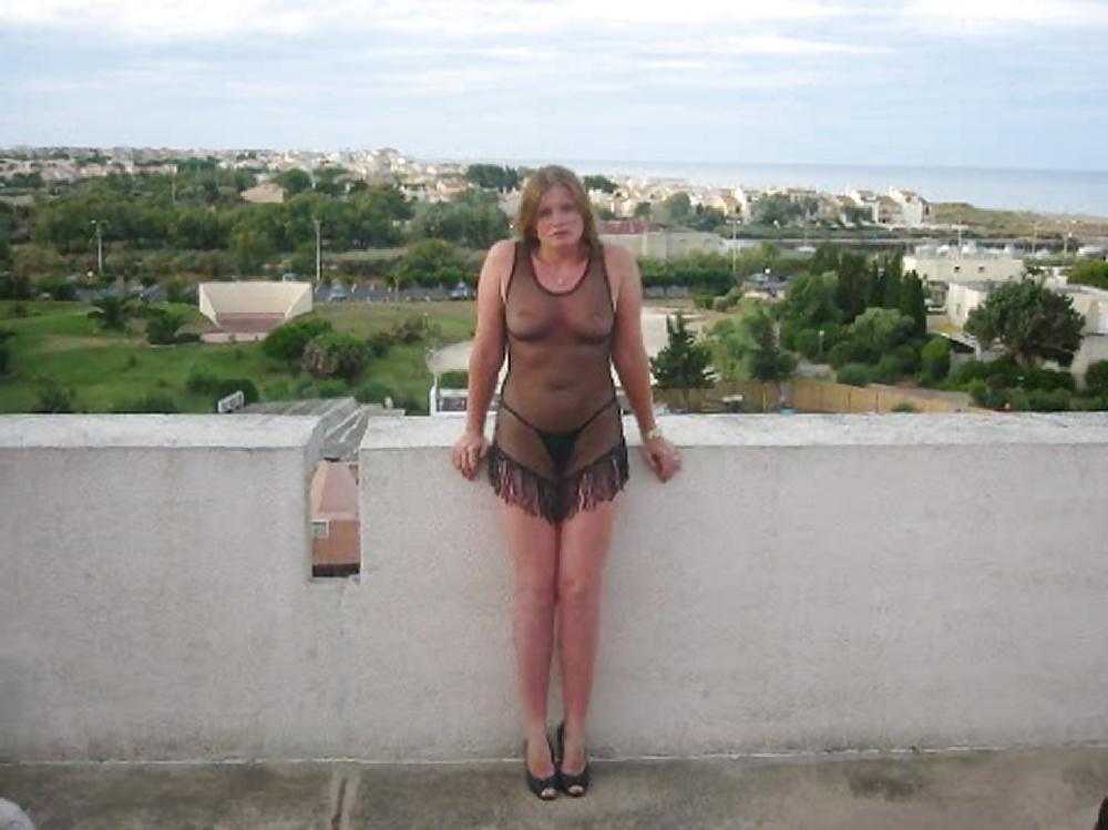 25P The most famous girls on the net 39