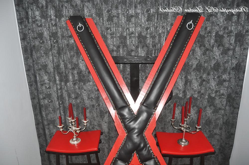 25P DUNGEON SHERBROOKE   DONJON SHERBROOKE
