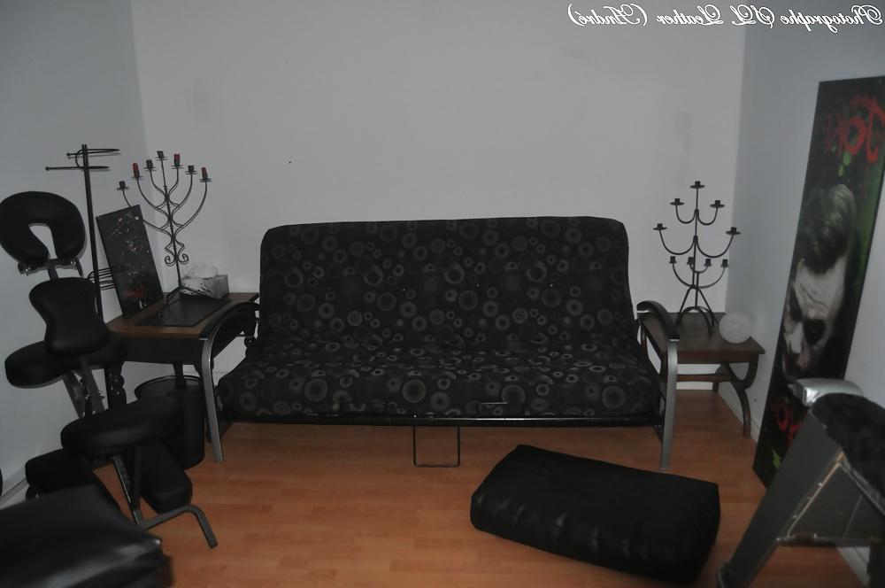 25P DUNGEON SHERBROOKE   DONJON SHERBROOKE