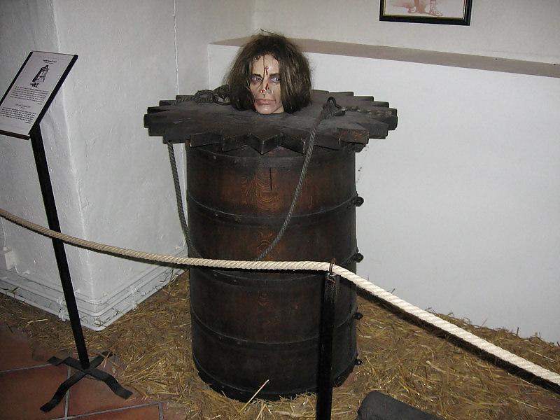 22P Pillory 4!