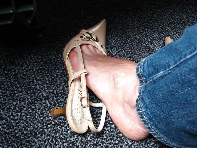 25P Feet, shoes, shoejob.. Pt 2