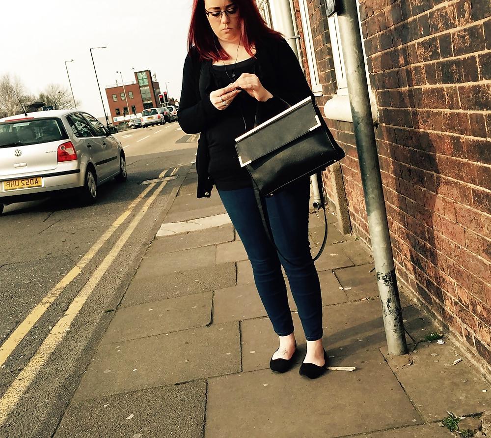 22P Girls in the street