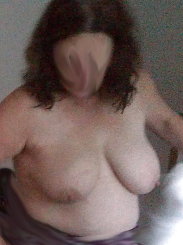 20P Wife hidden cam