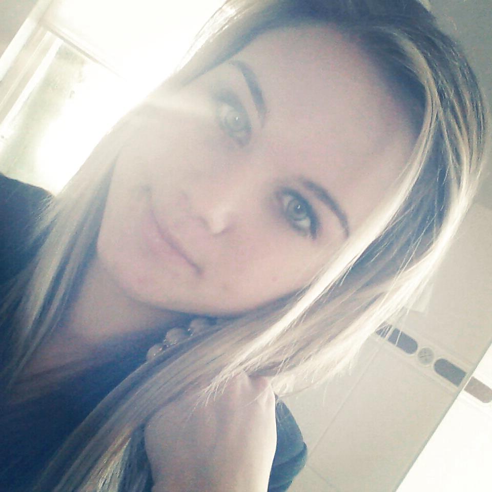 25P Dutch slut 79