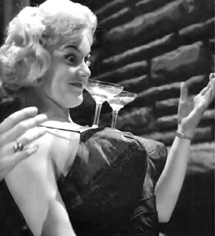 16P Vintage Funny Photos-num-001