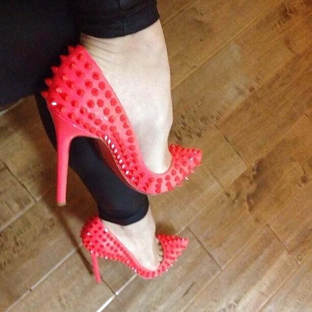 25P Mistress, Domination & Ballbusting Heels 3
