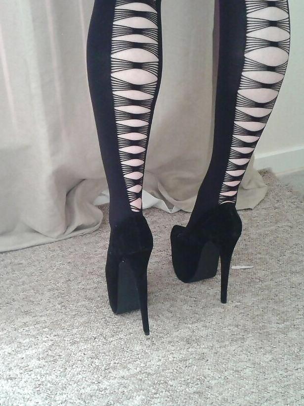 25P Mistress, Domination & Ballbusting Heels 3