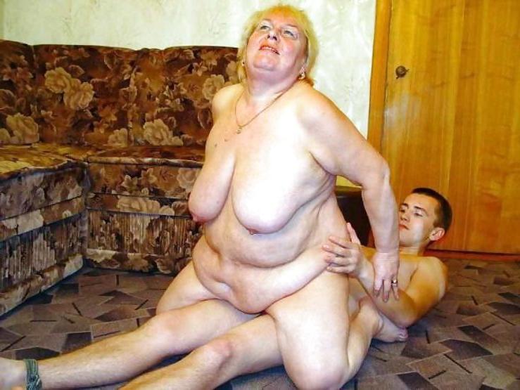 25P The Granny Wants Sex