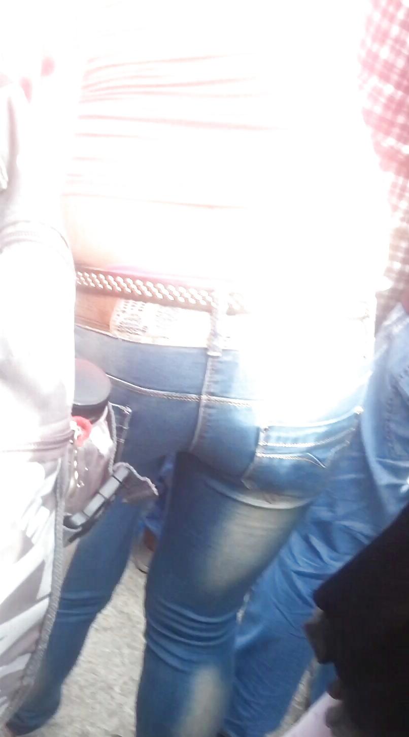11P Spy ass and panties gipsy romanian