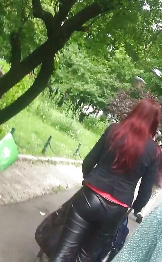 20P Spy ass old + young romanian