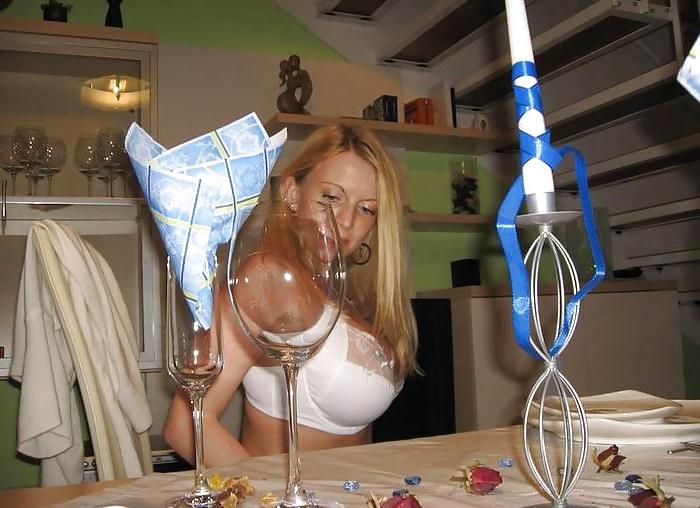 17P My facebook girlfrind Louise came home and stripping