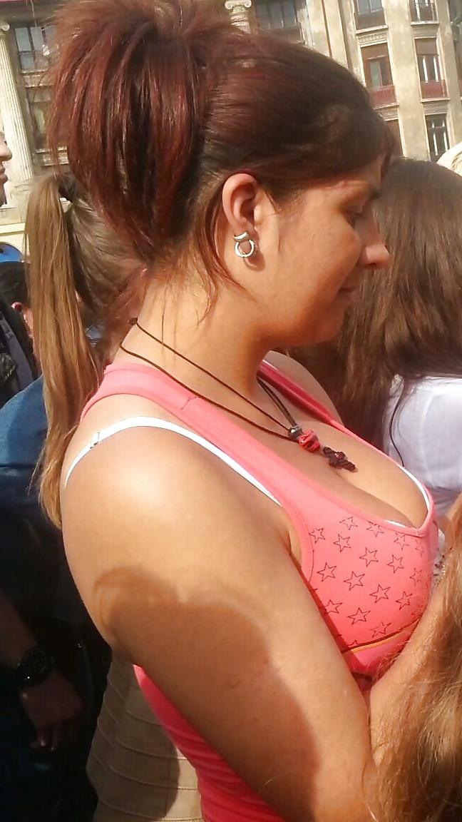 19P Spy hot boobs gipsy romanian