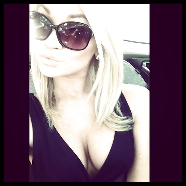 25P Tara Booher - Monster Energy Girl