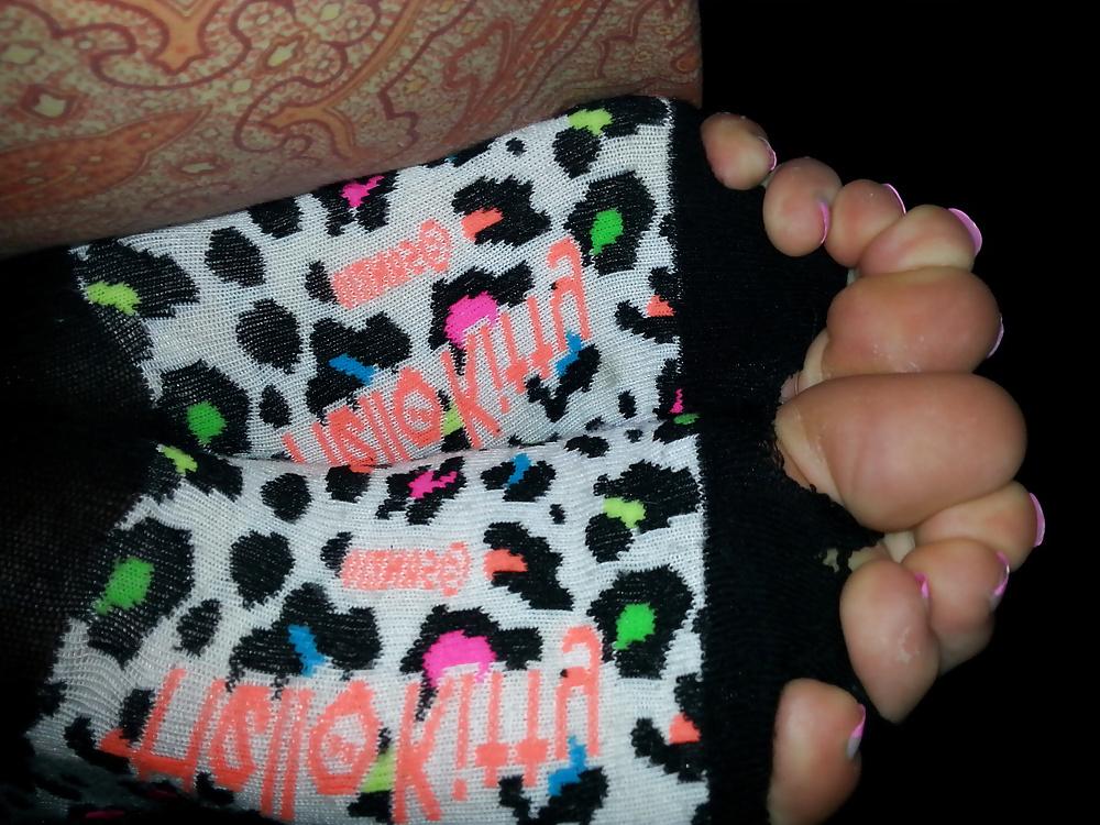 22P Sexy soles and long toes in socks and nylons
