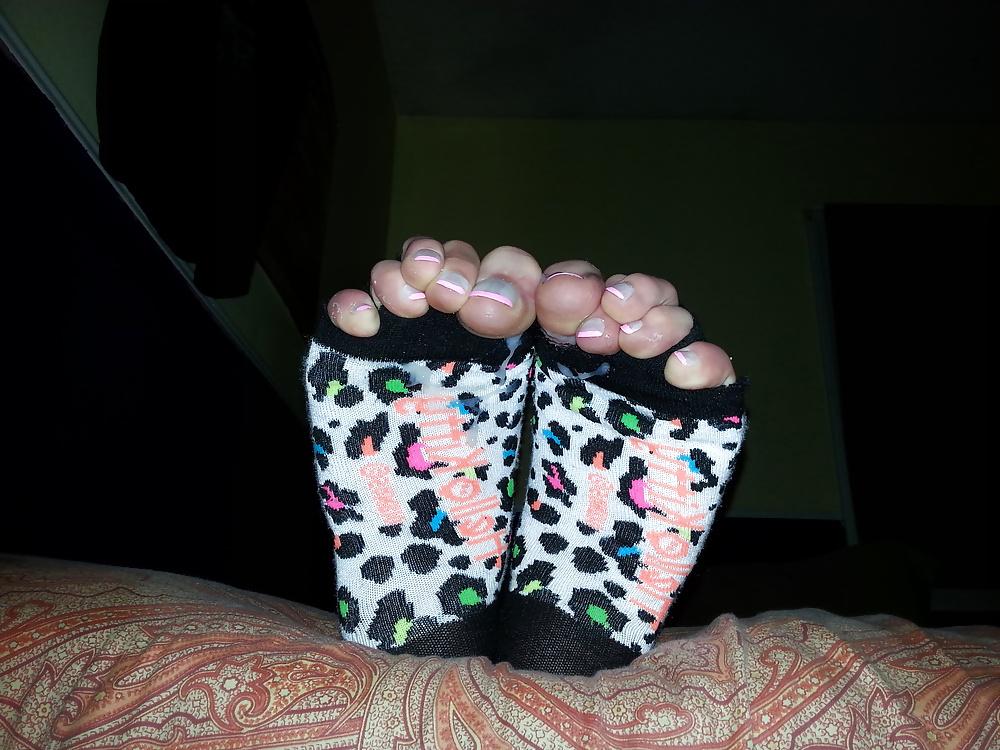 22P Sexy soles and long toes in socks and nylons