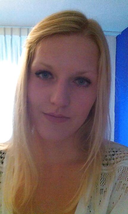 25P Dutch slut 76
